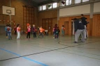 Die Profis der Eisbären in Bremerhaven trainieren mit den Schülerinnen und Schülern der Schule in der Vahr
